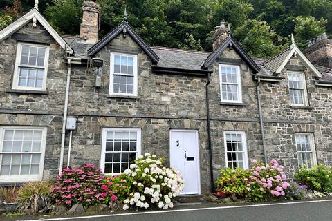 6 Arthog Terrace, Arthog, LL39 1AQ 2 bed terraced house for sale