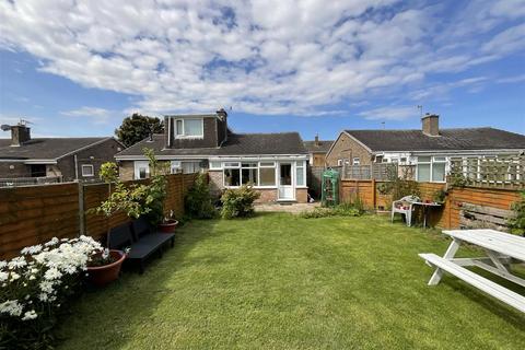 2 bedroom semi-detached bungalow for sale