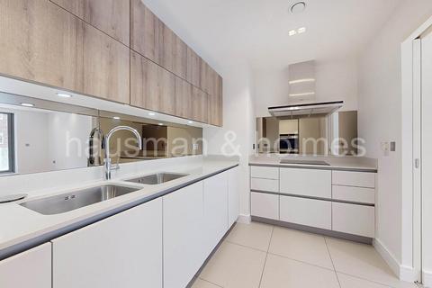 Brent Street, London 2 bed flat for sale