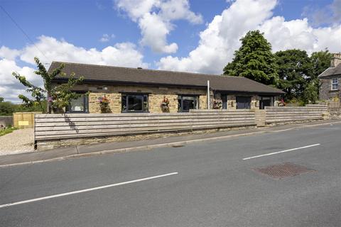 Fellcroft,16 Main Street, Ingleton 5 bed detached house for sale