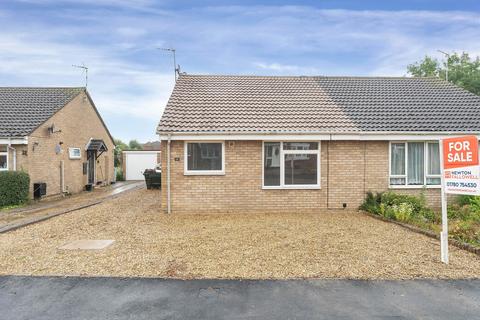 2 bedroom semi-detached bungalow for sale