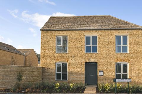 Cirencester, Gloucestershire, GL7 3 bed end of terrace house for sale