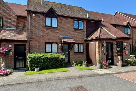 Marshalls Court, Newbury RG14 2 bed retirement property for sale