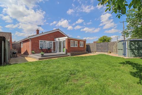 2 bedroom semi-detached bungalow for sale