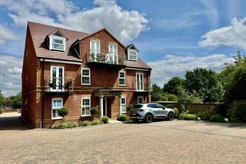 Madison Gardens, Near Hartshead... 2 bed apartment for sale