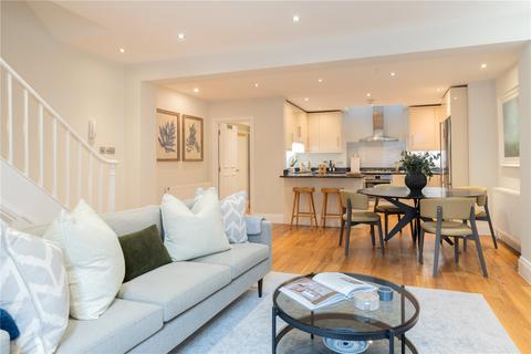 London SW10 2 bed apartment for sale