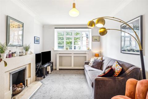 Streatham High Road SW16 1 bed apartment for sale