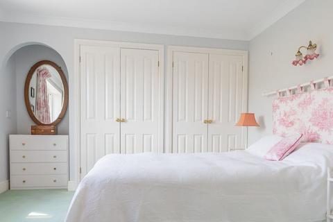 Coombe Bissett, Salisbury SP5 4 bed detached house for sale