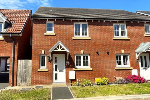 3 bedroom semi-detached house for sale