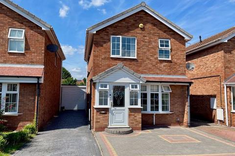 3 bedroom detached house for sale