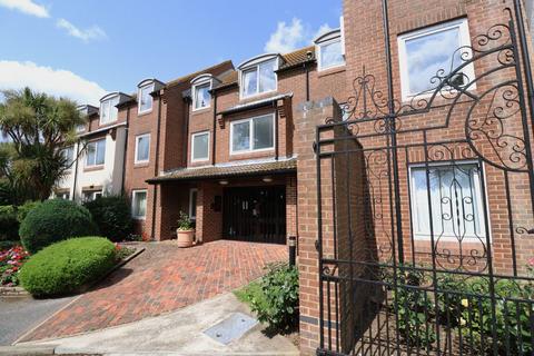 Flat, Homebirch House, Hunting Gate... 1 bed apartment for sale