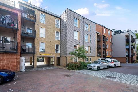 Brunel Way, Havant PO9 2 bed flat for sale