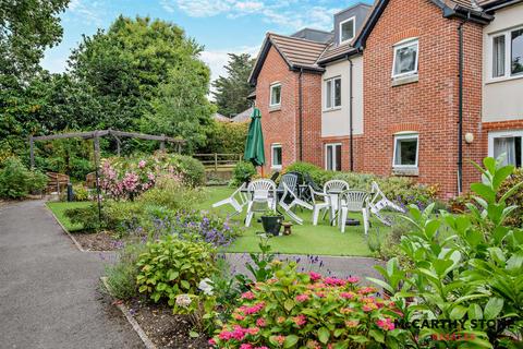 Cherret Court, Ferndown, Dorset 1 bed apartment for sale