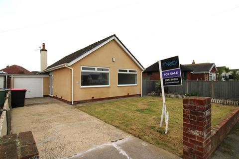 Southgate, Fleetwood FY7 2 bed detached bungalow for sale