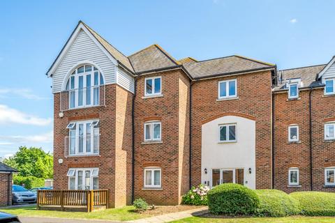 The Lakes, Larkfield 2 bed apartment for sale