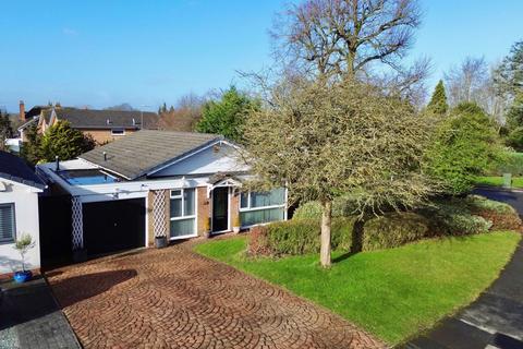 Raddington Drive, Solihull 2 bed detached bungalow for sale