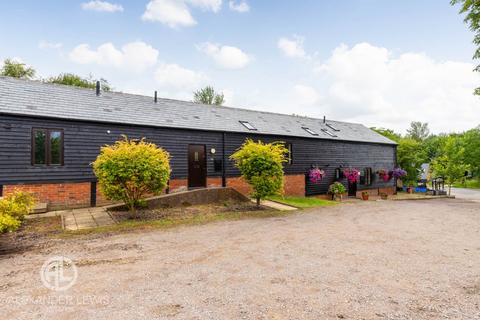 2 bedroom barn conversion for sale