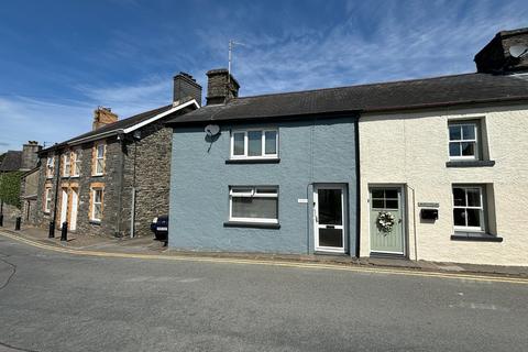 Pentre, Tregaron, SY25 2 bed end of terrace house for sale