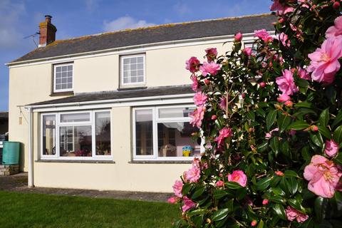 Treviskey, Nr Portloe, The Roseland 3 bed detached house for sale