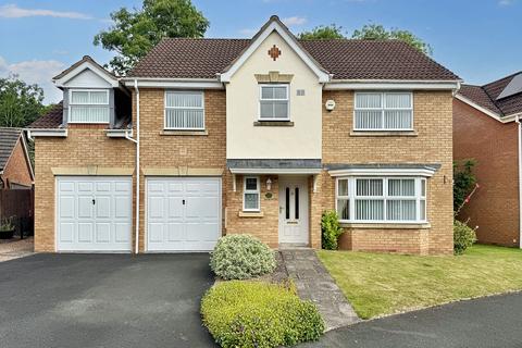 5 bedroom detached house for sale