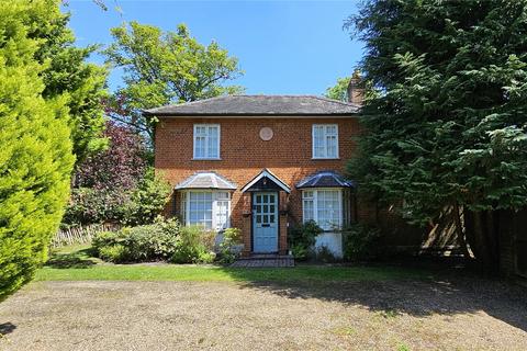 Lucas Green Road, West End, Woking, GU24 4 bed detached house for sale