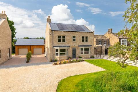 Gay Lane, Otley, North Yorkshire, LS21 5 bed detached house for sale