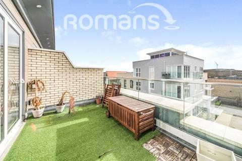 Champlain Street, Reading, Berkshire 4 bed terraced house for sale