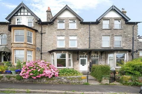 Flat 2, 9 Thornfield Road... 4 bed apartment for sale