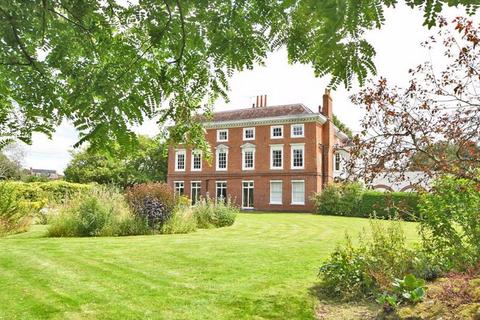 Cripple Street, Loose, Maidstone 2 bed apartment for sale