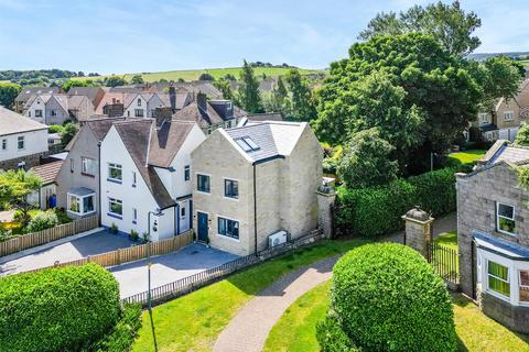 Redmires Road, Lodge Moor, Sheffield 4 bed detached house for sale