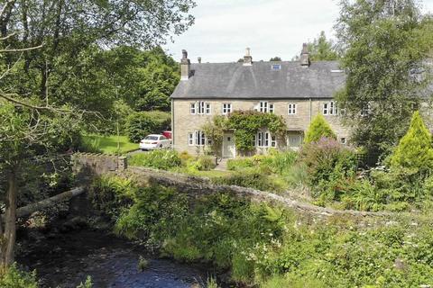 Holme Vale, Helmshore, Rossendale 4 bed cottage for sale