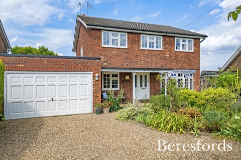 Causeway End Road, Felsted, CM6 4 bed detached house for sale