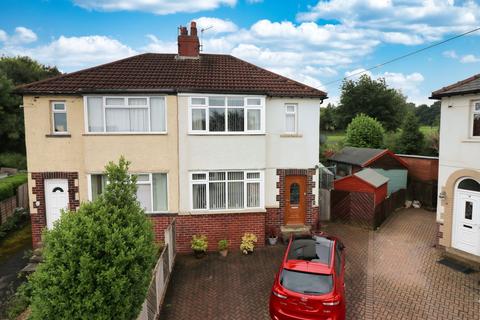 Lime Grove, Yeadon, Leeds, West... 3 bed semi