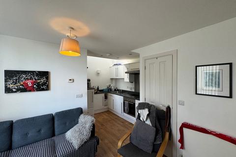 Faircross Court, Thatcham RG18 1 bed maisonette for sale