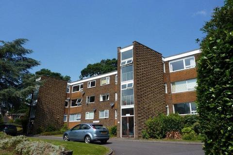 Hursley Court, Chandler's Ford SO53 2 bed apartment for sale