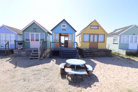 Mudeford Sand Spit, Hut 159. 1 bed property for sale