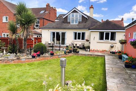 Brookland Road, Walsall Wood, WS9 9LY 4 bed detached bungalow for sale