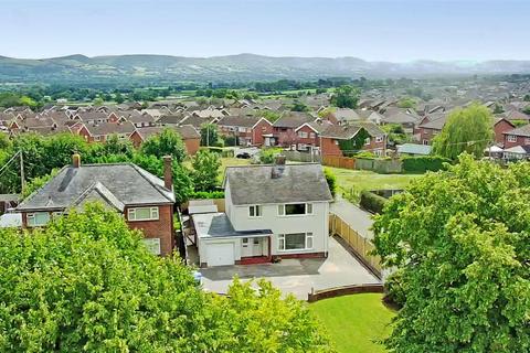 Rhyl Road, Denbigh LL16 3 bed detached house for sale