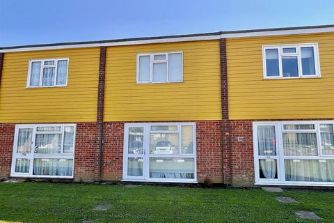 Newport Road, Hemsby, Great Yarmouth 2 bed chalet for sale