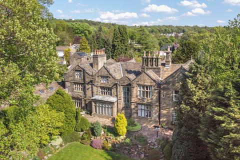 Gawthorpe, Bingley, West Yorkshire, BD16 7 bed detached house for sale
