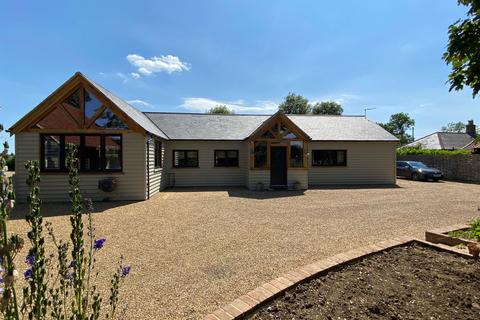 Reading Green, Hoxne, IP21 5DJ 4 bed barn conversion for sale