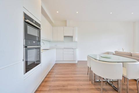 Kew Bridge Road, Brentford, TW8 2 bed flat for sale