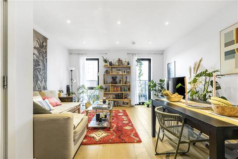 Chatham Place, London, E9 3 bed penthouse for sale