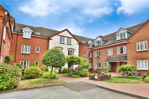 Sarisbury Gate, Dove Gardens, Park... 2 bed retirement property for sale