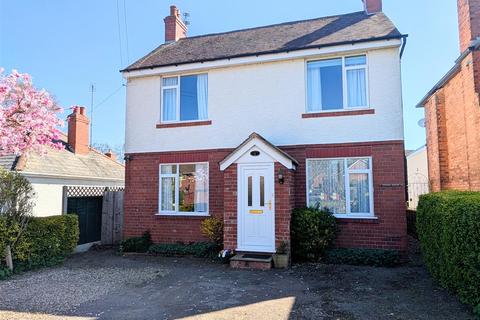 Linden Lea, Hanwood, Shrewsbury, SY5 8LP 3 bed detached house for sale