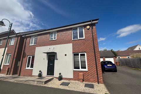 Farrow Avenue, Hampton Vale... 4 bed detached house for sale