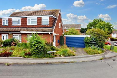 Latimer Drive, Bramcote, Nottingham 3 bed semi