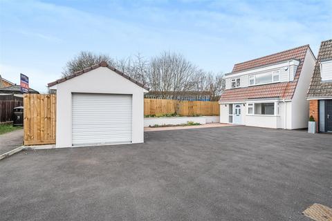 Cherwell Road, Keynsham, Bristol 3 bed detached house for sale
