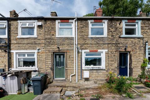 Slant Gate, Kirkburton, HD8 2 bed cottage for sale