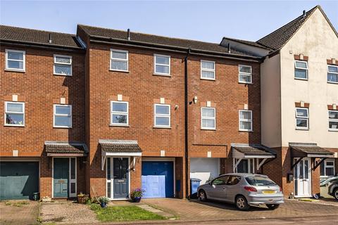 Barton Road, Tewkesbury, Gloucestershire 3 bed terraced house for sale